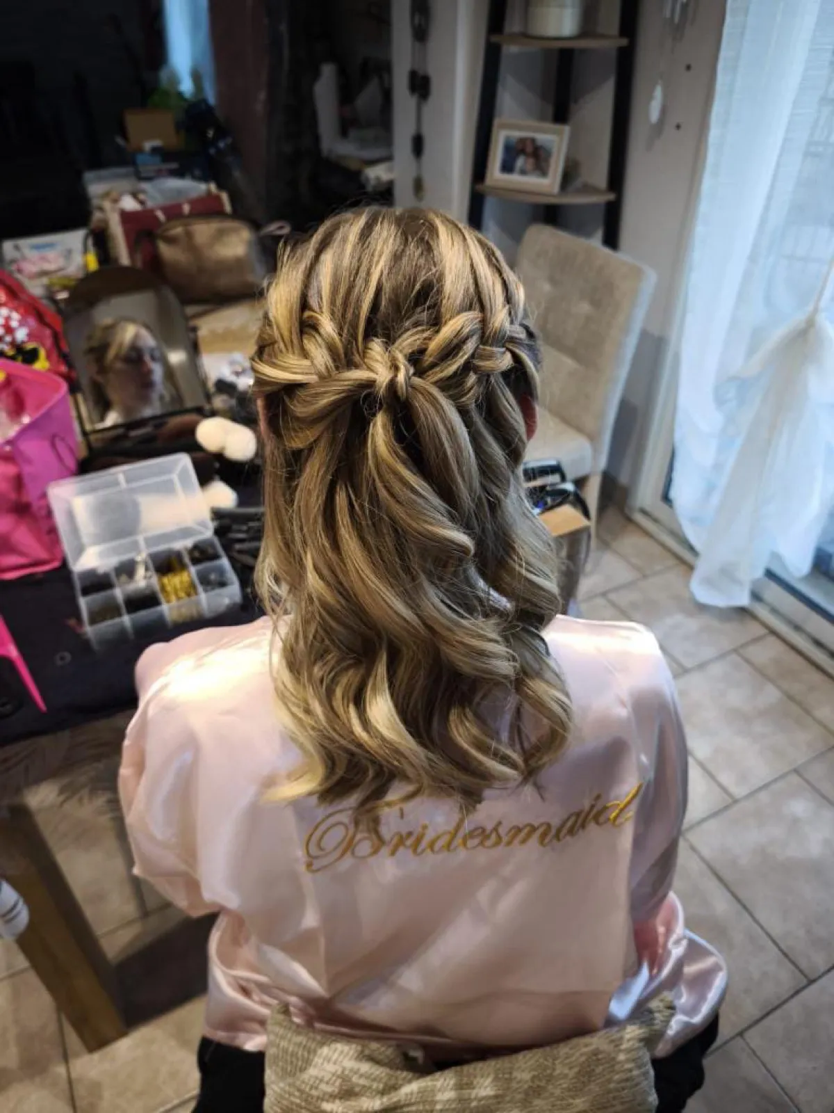 Coiffure demoiselle d'honneur